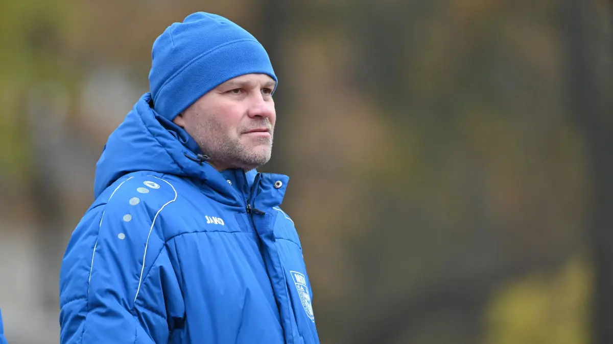 Fussball : Bernau, Fussball Brandenburgliga, Einheit Bernau - MSV Neuruppin, Trainer Vadim Logins
FOTO BENK 16.11.2024