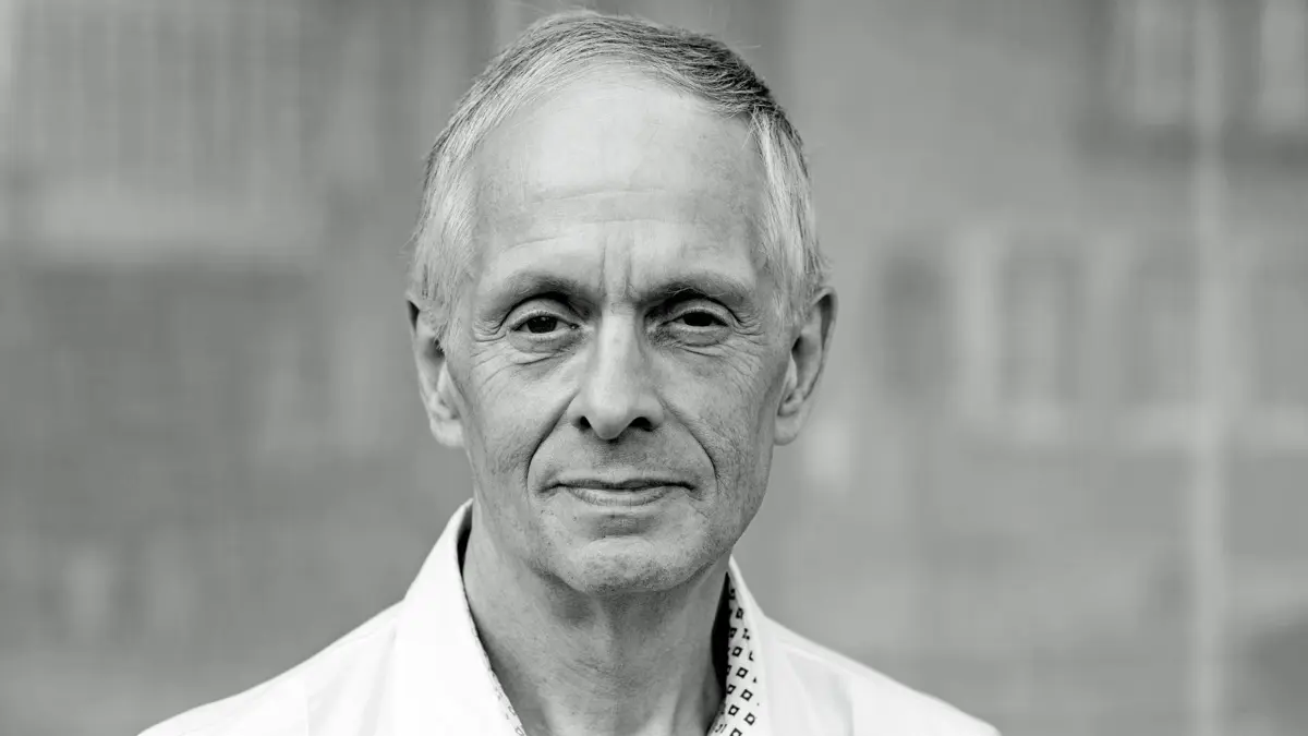 Andreas Brandhorst hat sich mit Science-Fiction-Romanen einen Namen gemacht.
