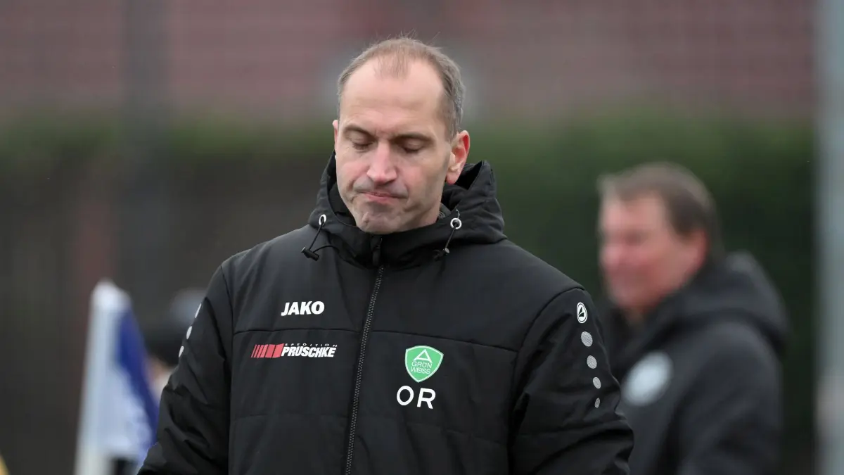 Fussball : Mahlsdorf, Fussball Oberliga, Eintracht Mahlsdorf - Grün-Weiss Ahrensfelde, Trainer Oliver Richter
FOTO BENK 14.12.2024