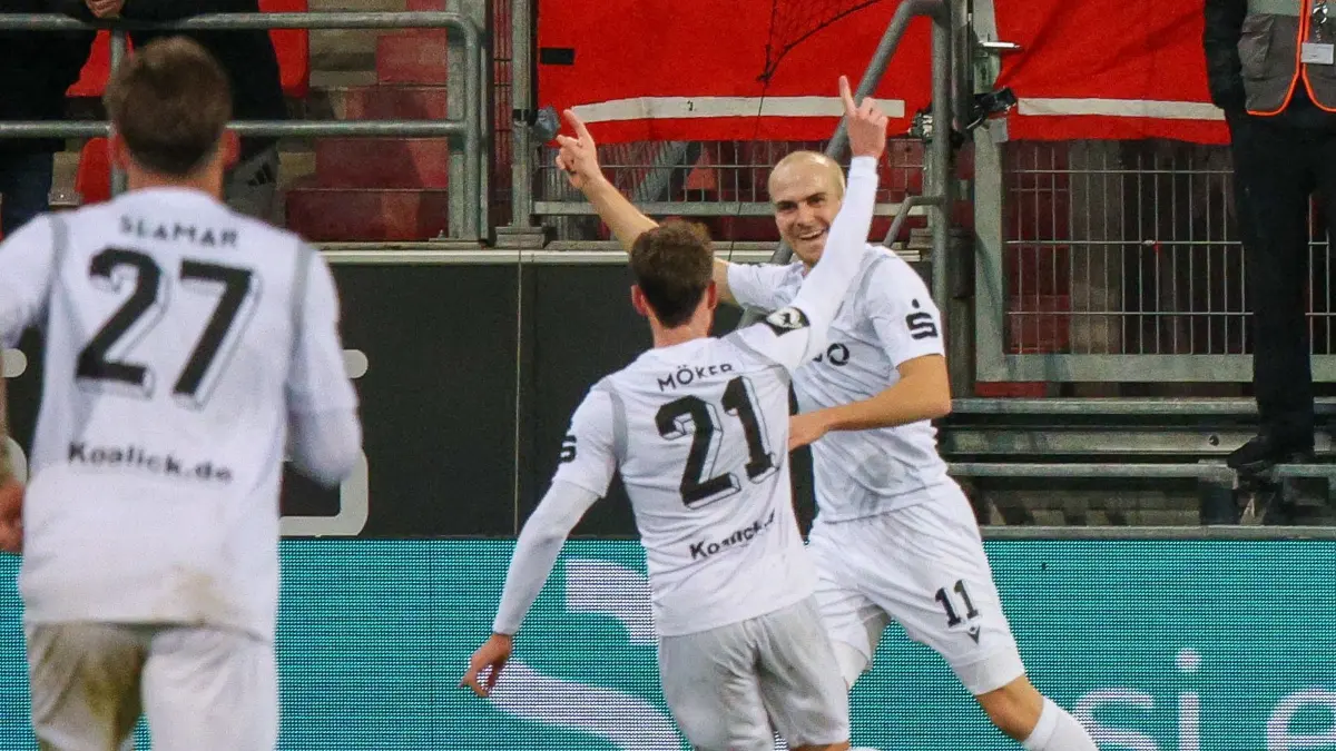 Phil Halbauer erzielte für Energie Cottbus am Freitag die zwischenzeitliche Führung zum 1:0 beim FC Ingolstadt. Das Weihnachtssingen am Samstag in Cottbus wird für den FCE-Profi auch ein ganz besonderer Tag.