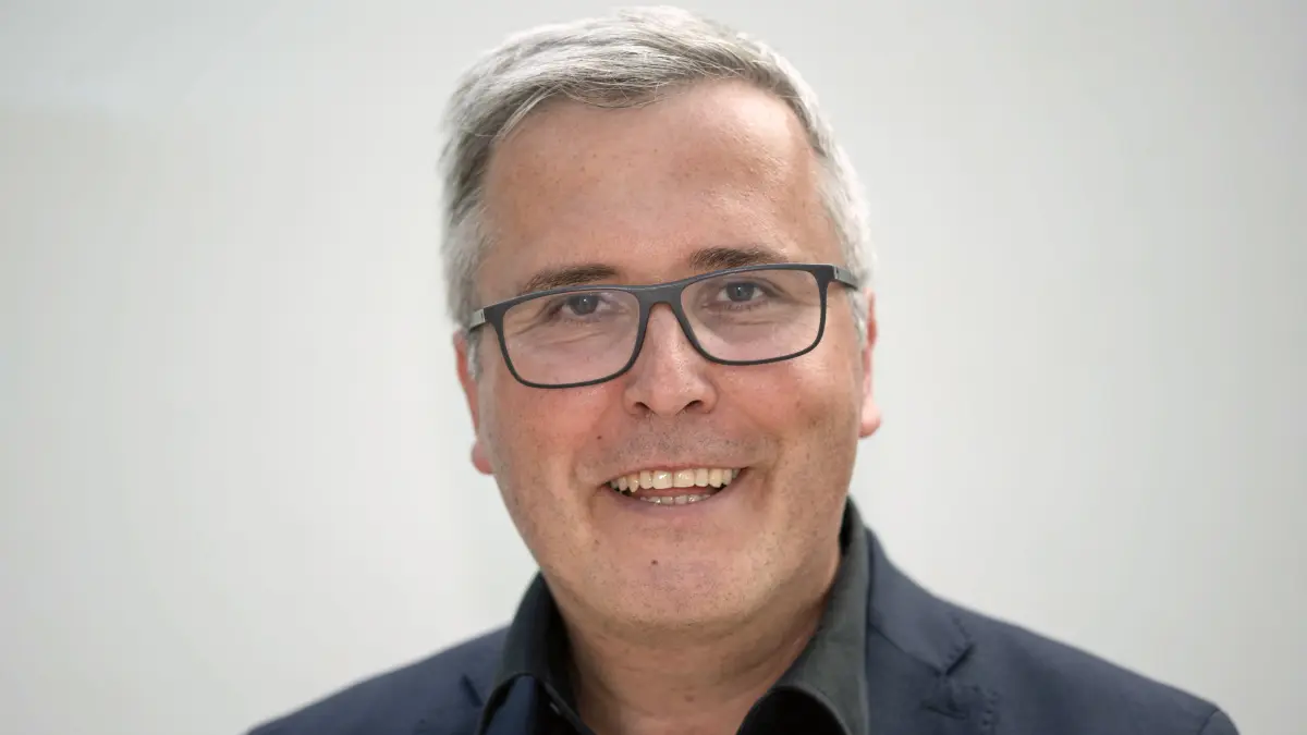Bürgermeister von Oranienburg, 2017 gewählt, seit Januar 2018 im Amt: Alexander Laesicke (parteilos), tritt zur Bürgermeisterwahl 2025 erneut an