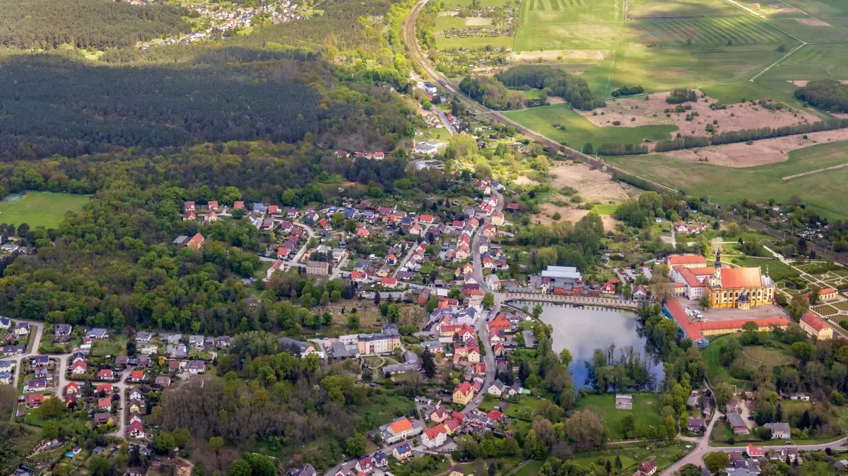 Die Erhebung der neuen Grundsteuer führt nicht nur im Amt Neuzelle zu Problemen. Die Verwaltung hat sich nun zu einem drastischen Schritt entscheiden.
