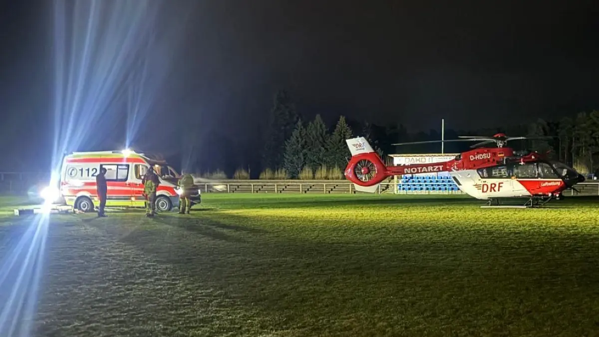 Ein Rettungs-Hubschrauber landete im Januar 2025 auf dem Sportplatz des SC Spremberg. Der herbeigerufene Rettungswagen verwüstete den Rasenplatz, woraufhin dieser nicht mehr bespielbar ist.