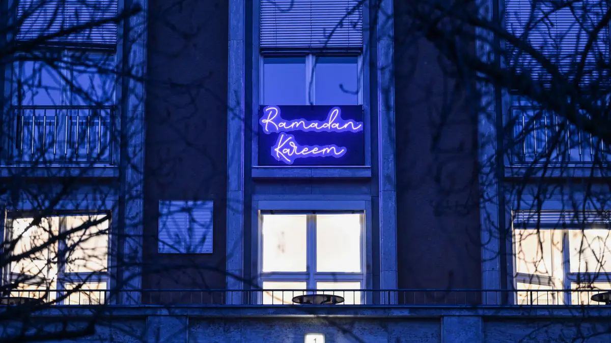 Auch in Dortmund wird 2025 der Ramadan gefeiert. Wann sind die Gebetszeiten und Iftar hier?