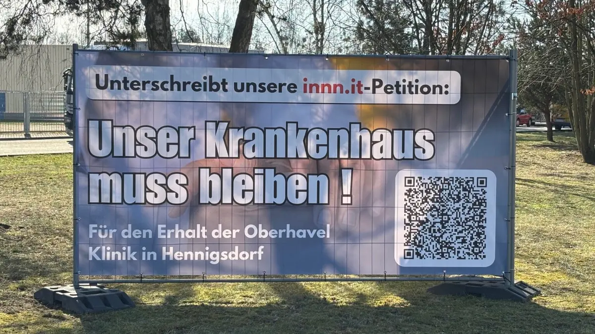 Erhalt Krankenhaus Hennigsdorf Plakat Veltener Straße Oberhavel-Kliniken März 2025