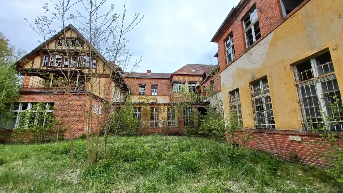 Heilstätte am Grabowsee in Oranienburg, ehemalige Lungenheilstätte, Lost Place Places in Brandenburg