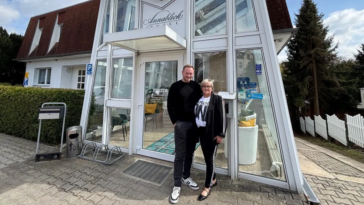 Mit neuen Ideen: Enrico Helm hat von seiner Tante Britta Tornack das Hotel Annablick Anfang des Jahres übernommen.