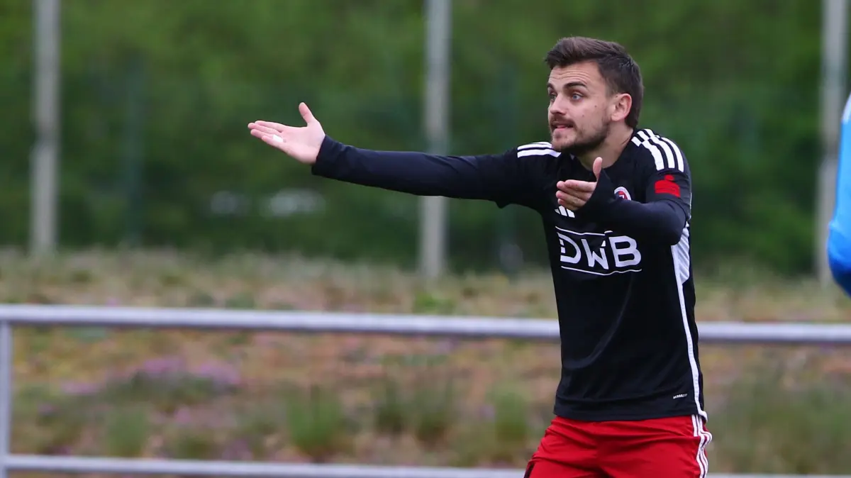 Sportler der Woche, Kandidat aus der Fußball Landesliga, Tarik Wenzel vom SV Schwarz-Rot Neustadt