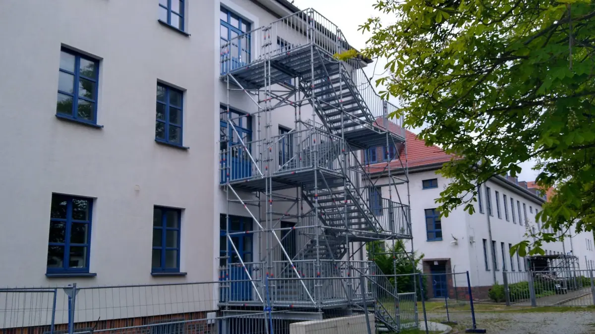 Das Haus 2 der Oderlandkaserne kann nach Anbau einer Fluchttreppe genutzt werden.