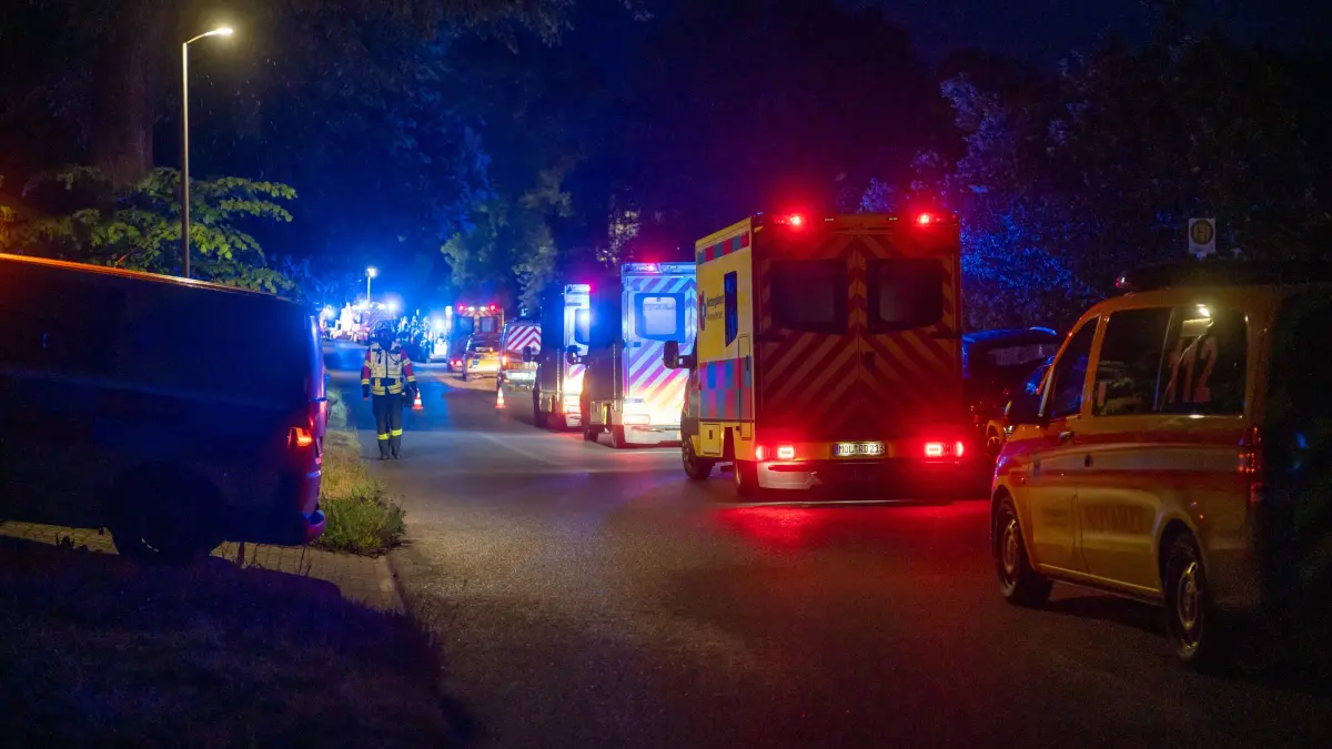 Großeinsatz bei Brand in Wriezen In der Nacht zu Mittwoch (28. Mai) brach in einer Asylunterkunft ein Feuer aus. Dabei wurden elf Menschen verletzt.
