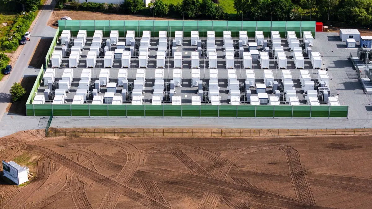 Neuer Batteriegroßspeicher in Schleswig-Holstein