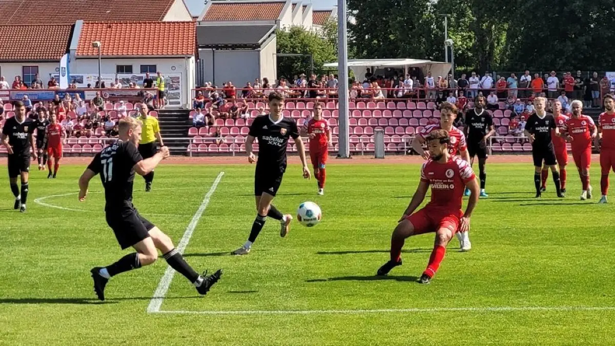 Topspiel in der Landesliga Süd: Bei Victoria Seelow gegen SC Eintracht Miersdorf/Zeuthen ging es am Samstag um den Aufstieg in die Brandenburgliga.