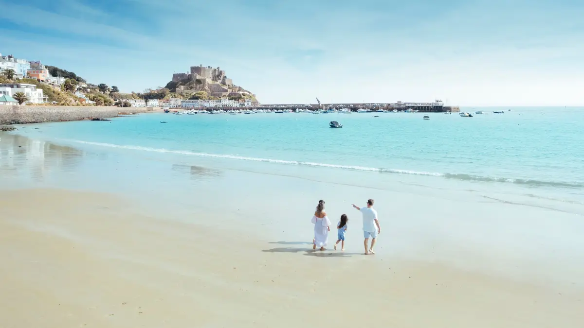 Jersey. Die größte Kanalinsel überrascht auch als Urlaubsparadies für Familien.