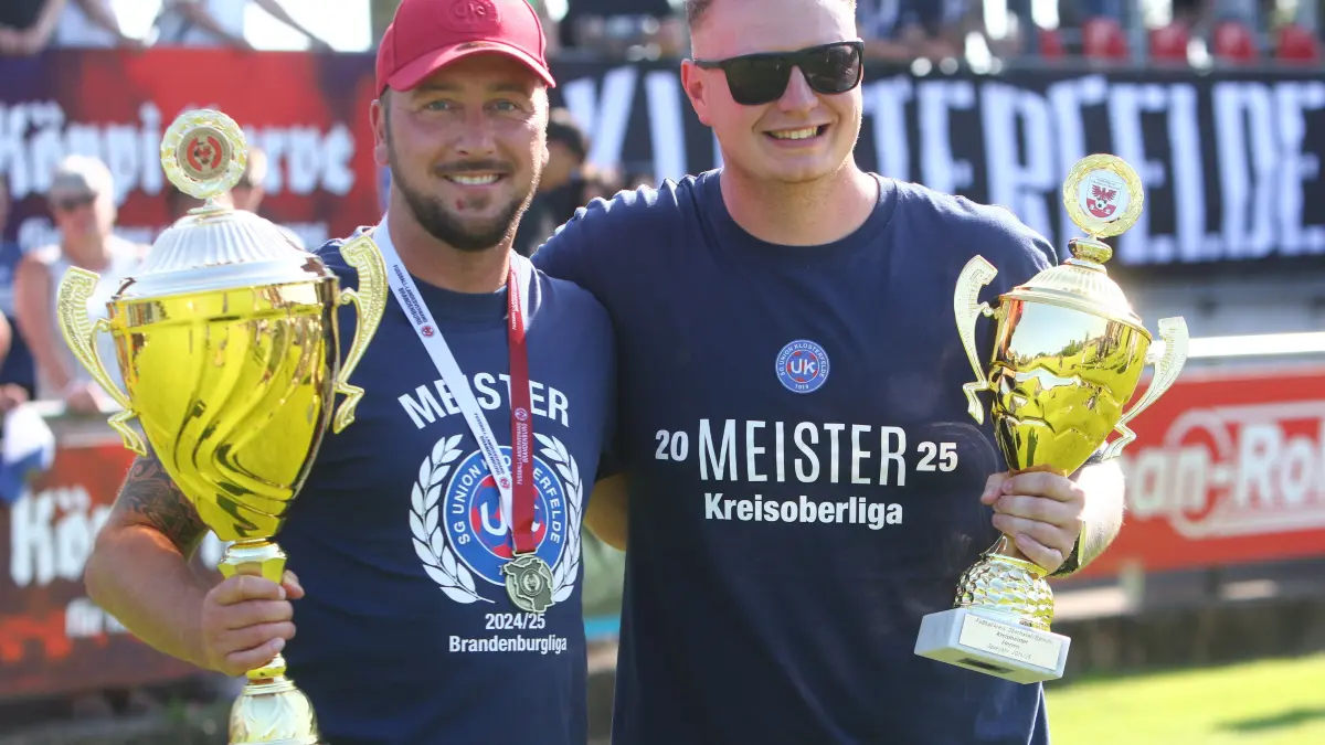 Meistertrainer unter sich: Kevin Hetzel (links) und Franz Roosch.