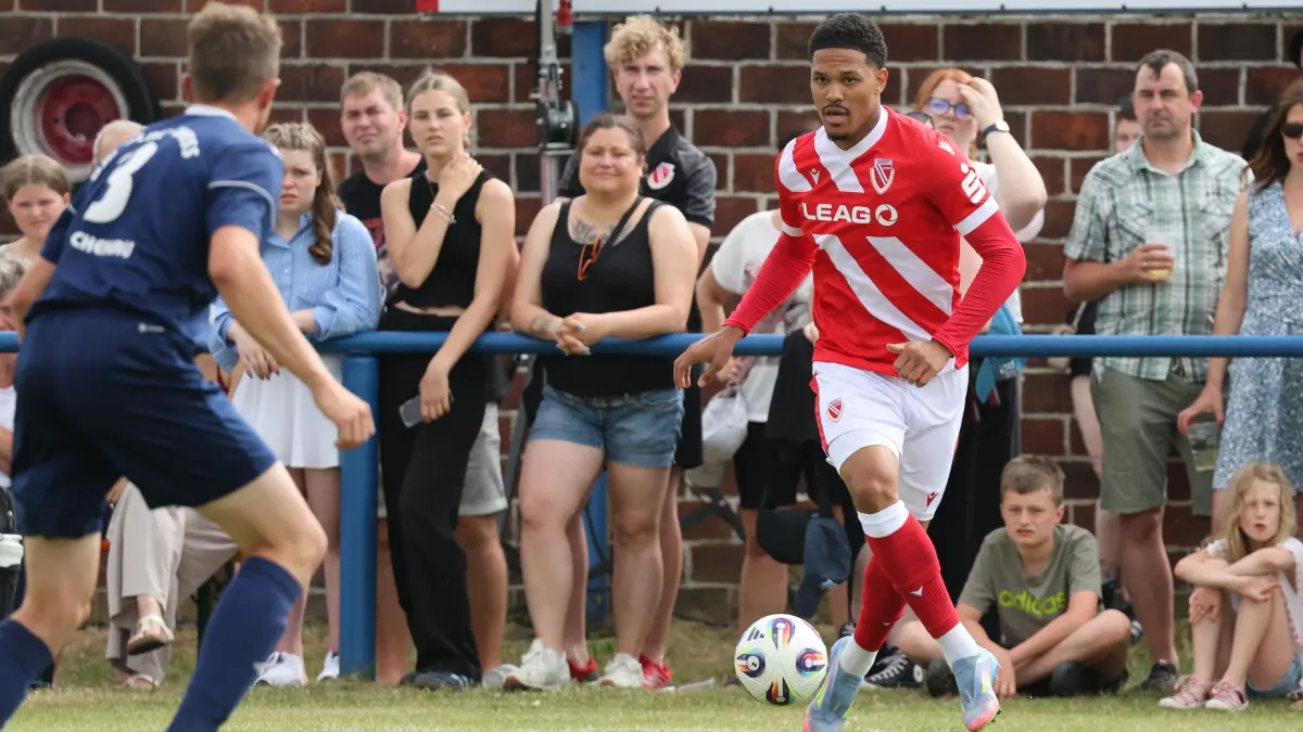 Fussball Testspiel 2025/2026 DJK Blau-Weiss Wittichenau - FC Energie Cottbus: 39 Testspieler Justin Butler (Probespieler Energie Cottbus)