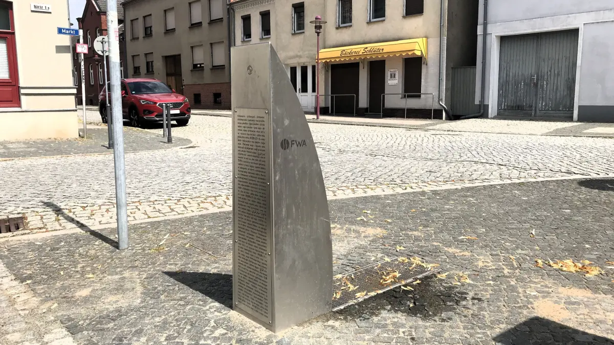 Müllrose. Marktplatz. Neuer Trinkbrunnen, gesponsert von der FWA GmbH. 29.06.2025 Foto: Frank Groneberg