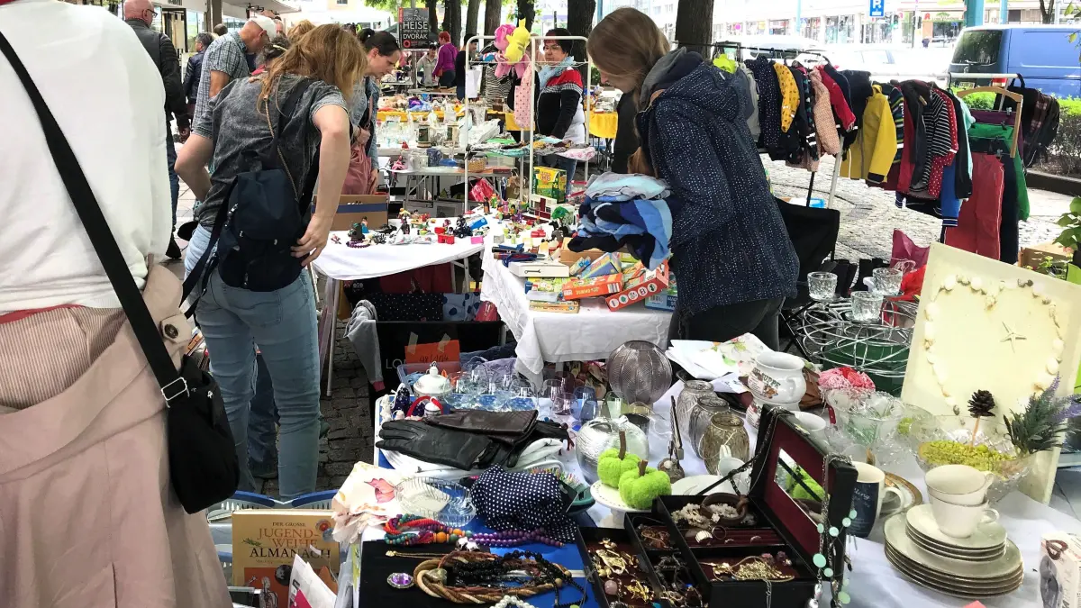 Frankfurt (Oder). City-Flohmarkt, Karl-Marx-Straße. 03.05.2025 Foto: Frank Groneberg