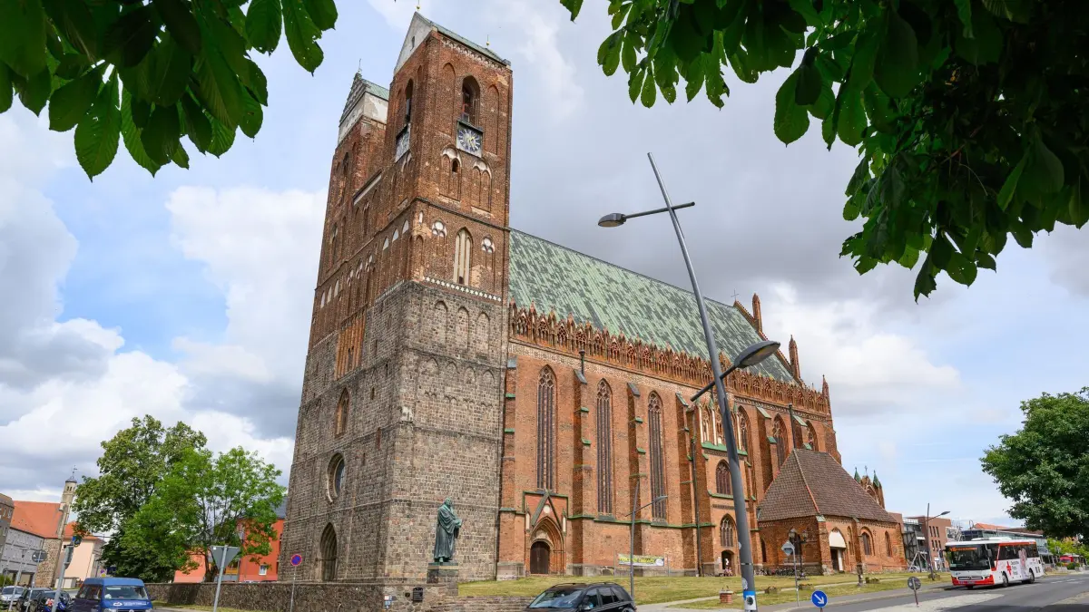 Historische Orgel aus Schottland für Prenzlauer Marienkirche