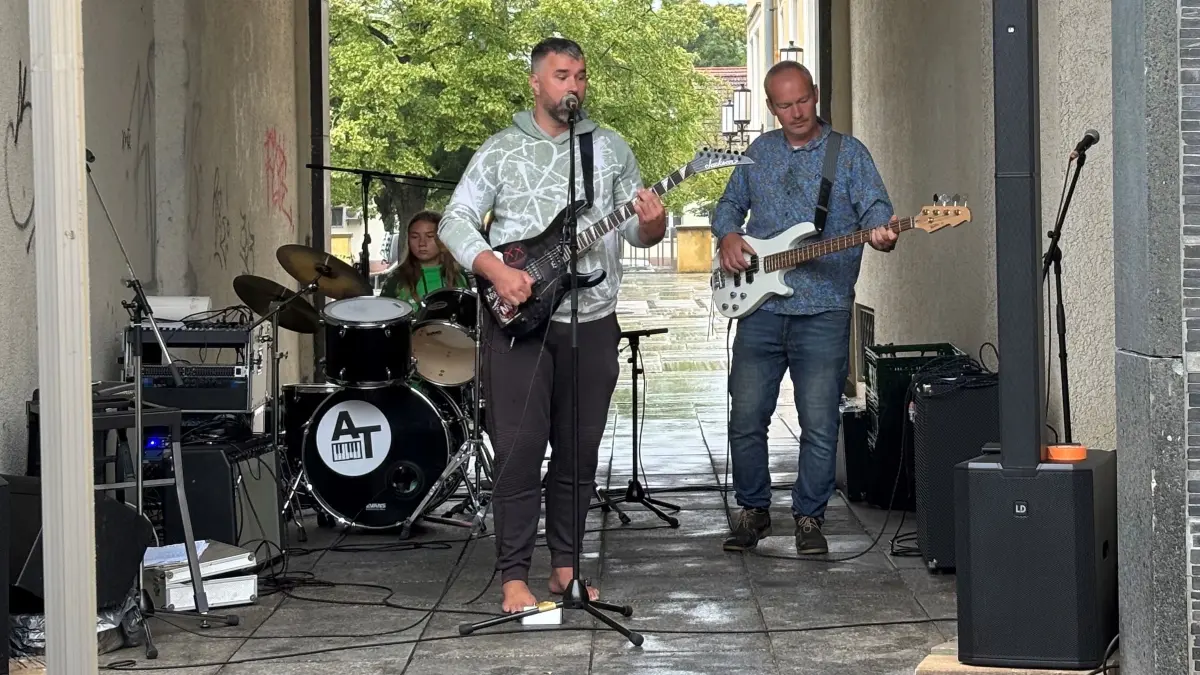 Sommer-Theater-Terrasse