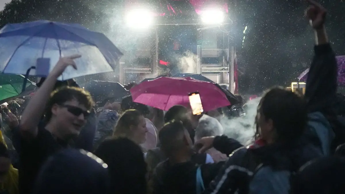 Techno-Parade „Rave The Planet“