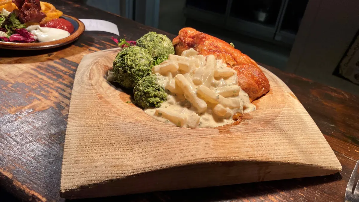 Auch das Essen kann in Turisede überzeugen.