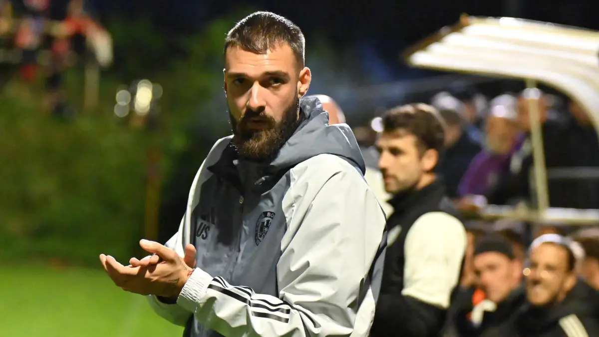 Fussball : Klosterfelde, Fussball Oberliga Nord Punktspiel, Union Klosterfelde - Tennis Borussia (TeBe) Berlin, Trainer Umberto Sacchi (Weich)
FOTO BENK 01.08.2025