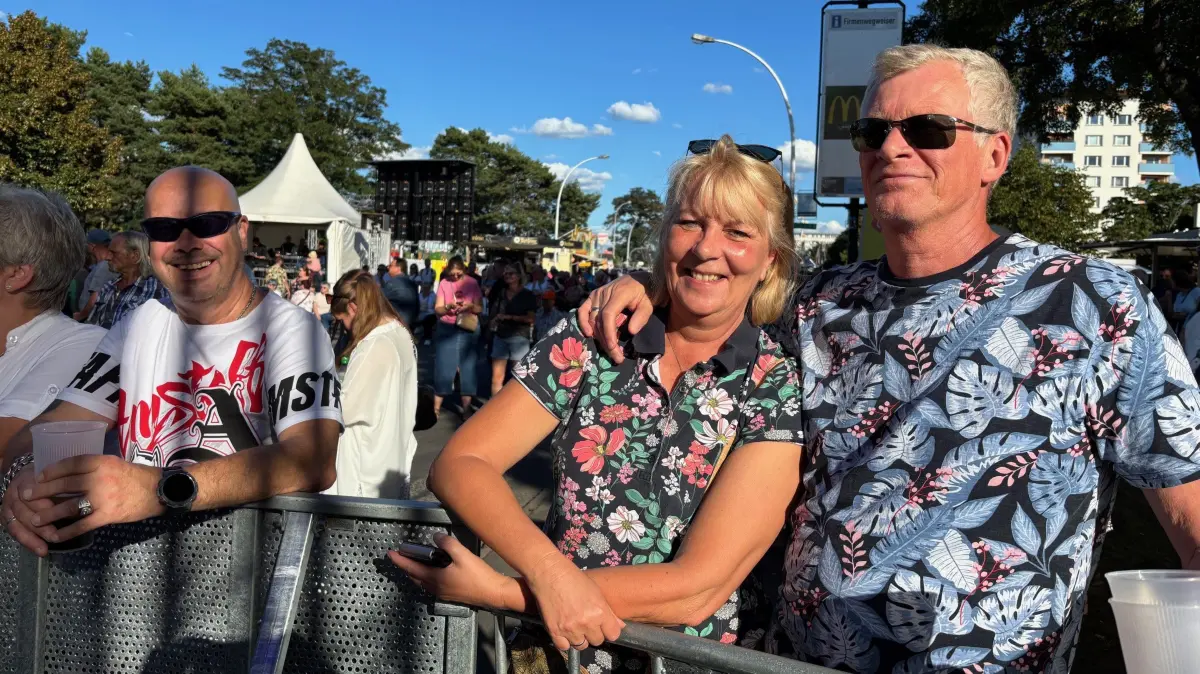 Stadtfest Eisenhüttenstadt Tag 3: Besucher vor der Hauptbühne