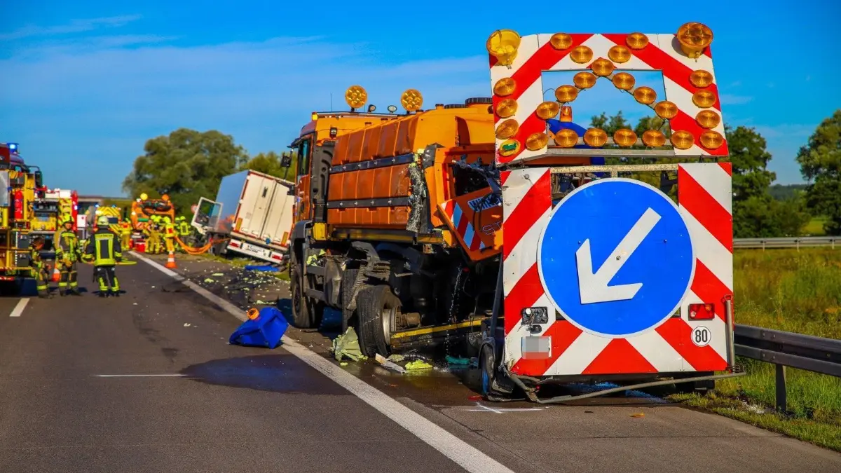 Unfall Autobahn A10 am 1.09.2025 zwischen Birkenwerder und Kreuz Oranienburg