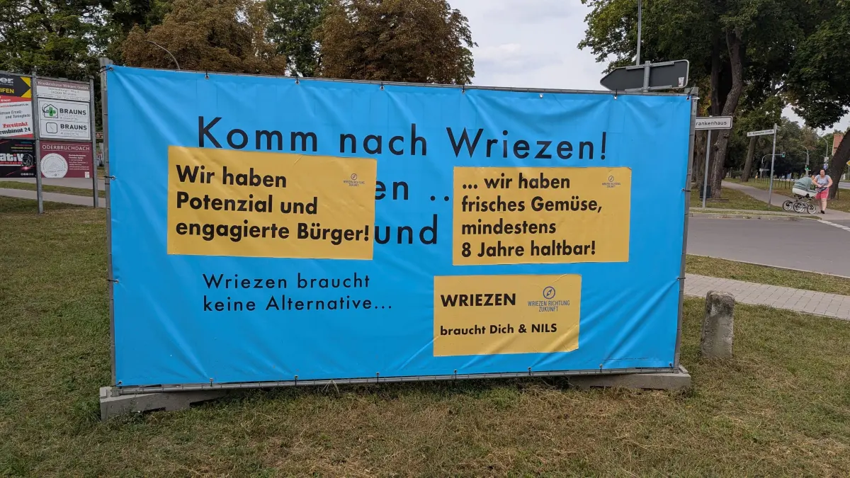 "Frisches Gemüse, mindestens acht Jahre haltbar" - so preist die Wählervereinbigung WRZ ihren Bürgermeisterkandidaten Nils Nestler an.