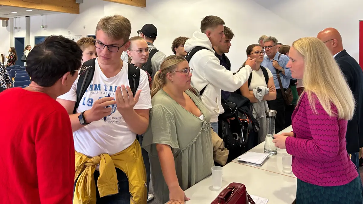 Podiumsdiskussion 02