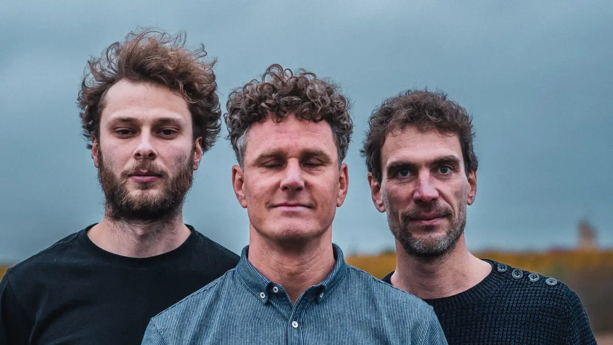 Viadrus, das sind: Sebastian Strahl (Piano), Matti Thölert (Drums) und Robert Gromotka (Kontrabass)
