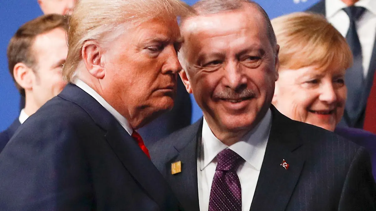 (FILES) US President Donald Trump (L) and Turkey's President Recep Tayyip Erdogan (R) leave the stage after the family photo to head to the plenary session at the NATO summit at the Grove hotel in Watford, northeast of London on December 4, 2019. US President Donald Trump said on September 19, 2025, that he will welcome Turkish President Recep Tayyip Erdogan to the White House next week and expected a resolution to a long-running rift on fighter-jets. (Photo by PETER NICHOLLS / POOL / AFP)