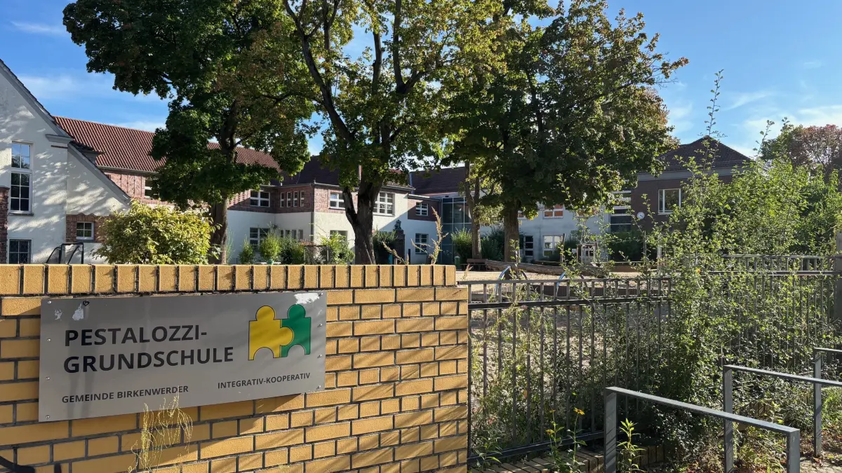 Ist der Namen für eine Schule wichtig? Die Grundschule in Birkenwerder will den Schweizer Erzieher Pestalozzi nicht mehr als Namenspatron haben. Ein neuer Name ist noch nicht gefunden.