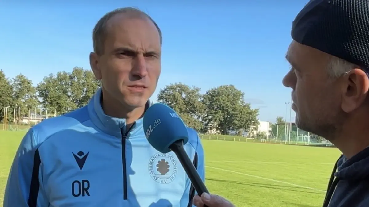 Oliver Richter, Trainer Germania Schöneiche nach dem ersten Saisonsieg in der Brandenburgliga, ein 3:1 gegen Ahrensfelde