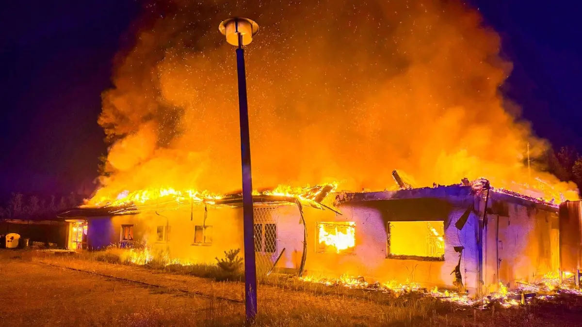 Brand der ehemaligen Schlecker-Filiale in Zühlsdorf