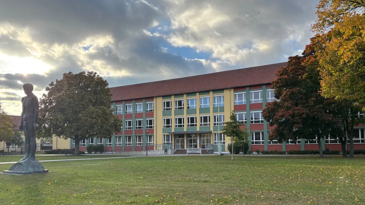 Albert-Schweitzer-Gymnasium Eisenhüttenstadt im Oktober 2025