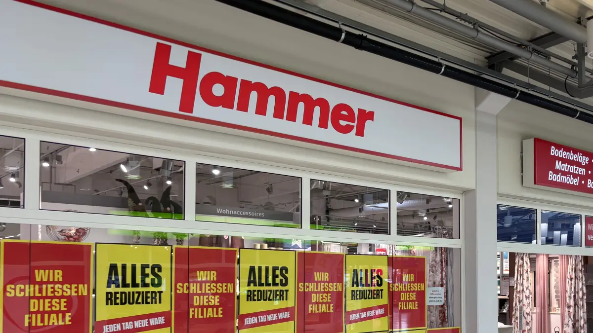 Der Hammer-Fachmarkt in Eisenhüttenstadt im City Center schließt. Und nicht nur dieser Standort steht vor dem Aus. Was sind die Gründe?
