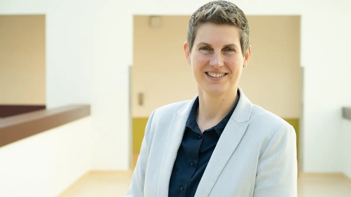 Jenny Wortha, Pflegedirektorin des Klinikums Frankfurt (Oder), wird zum 1. November 2025 in den Konzernbereich Pflege der Asklepios Gruppe wechseln.