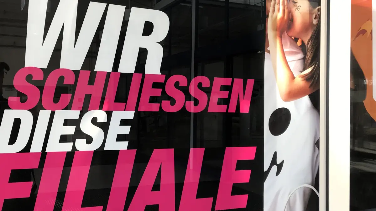 Eisenhüttenstadt. City Center. Die Filiale des polnischen Discounters Pepco, erst im April 2024 eröffnet, wird Ende Januar 2026 geschlossen. Der Ausverkauf hat Anfang November 2025 begonnen. 06.11.2025 Foto: Frank Groneberg