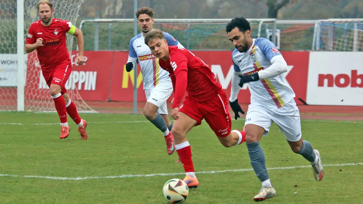 Brandenburgliga: MSV Neuruppin gegen 1. FC Frankfurt 2:2