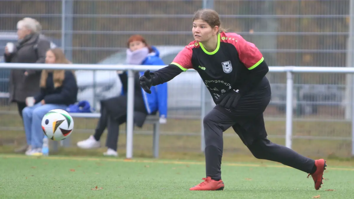Sportler der Woche, Kandidatin Nadja Van-Rüschen vom MSV Neuruppin, Torfrau, Keeper, Kreisliga Oberhavel/Barnim