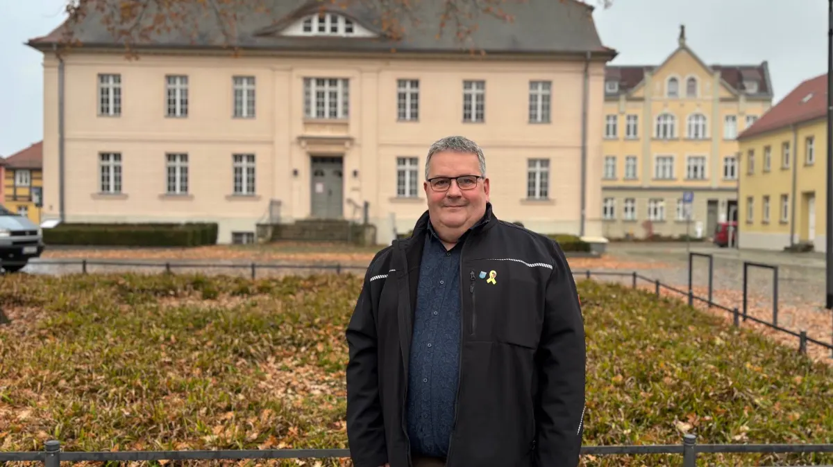 Frank Müller möchte ohne Unterstützung der SPD zur Bürgermeisterwahl in Strausberg antreten. Derzeit hofft er auf zahlreiche Unterstützerunterschriften, um unter anderem an einer Nutzung für das Stadthaus mitarbeiten zu können.