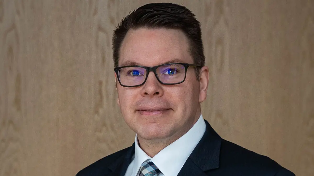 Lars Thielecke ist Sozialdezernent, Stellvertreter der Bürgermeisterin und kommissarischer Kämmerer der Stadt Königs Wusterhausen.