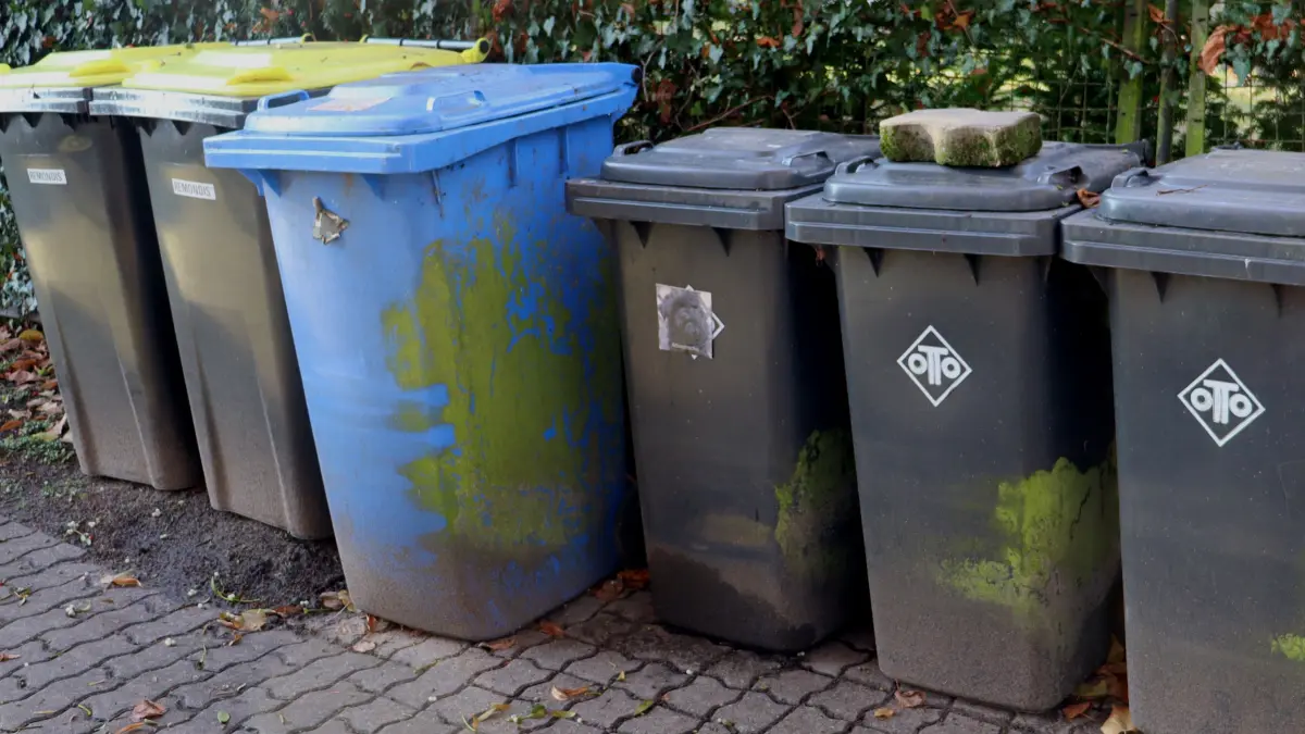 Die Müllentsorgung soll im Landkreis Märkisch-Oderland teurer werden. Die Gebühren steigen für Hausbesitzer enorm.