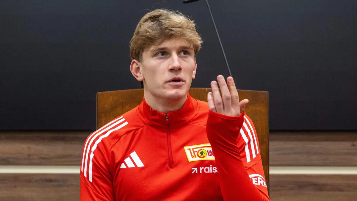 1. FC Union Medienrunde 2025/26: Fußball, Herren, Saison 2025/2026, 1. Bundesliga, 1. FC Union Berlin, Medienrunde mit Aljoscha Kemlein (1. FC Union Berlin), 20.11. 2025, Foto: Matthias Koch