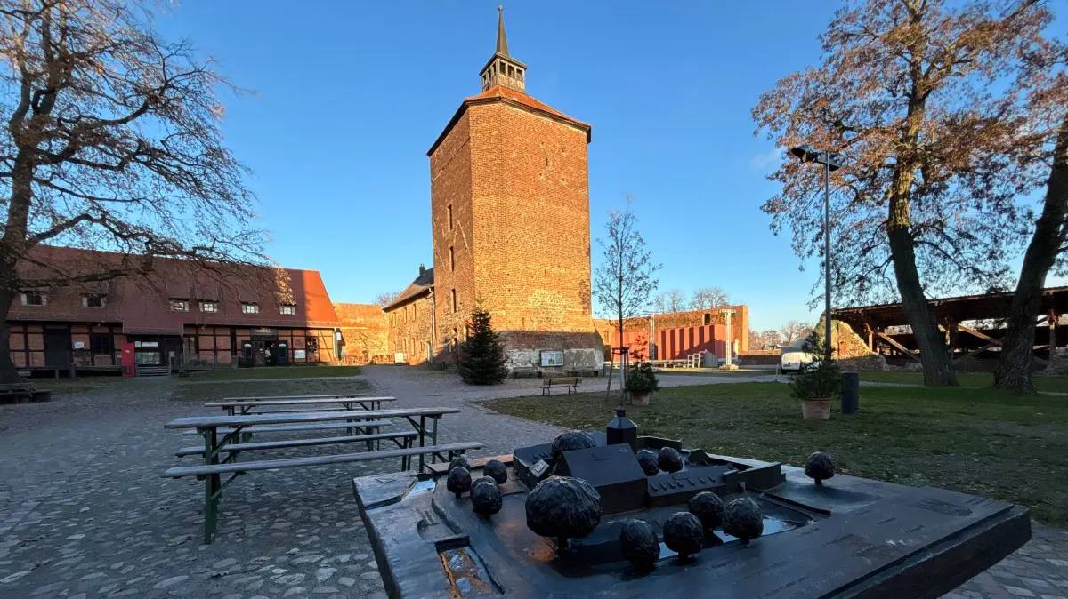 Geht es nach der AfD, könnte die Burg Beeskow bald geschlossen werden