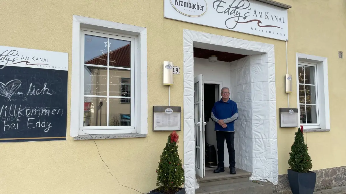 Gastwirt Eddy Rintisch betreibt das Restaurant Eddy's - Am Kanal schon seit über 35 Jahren.