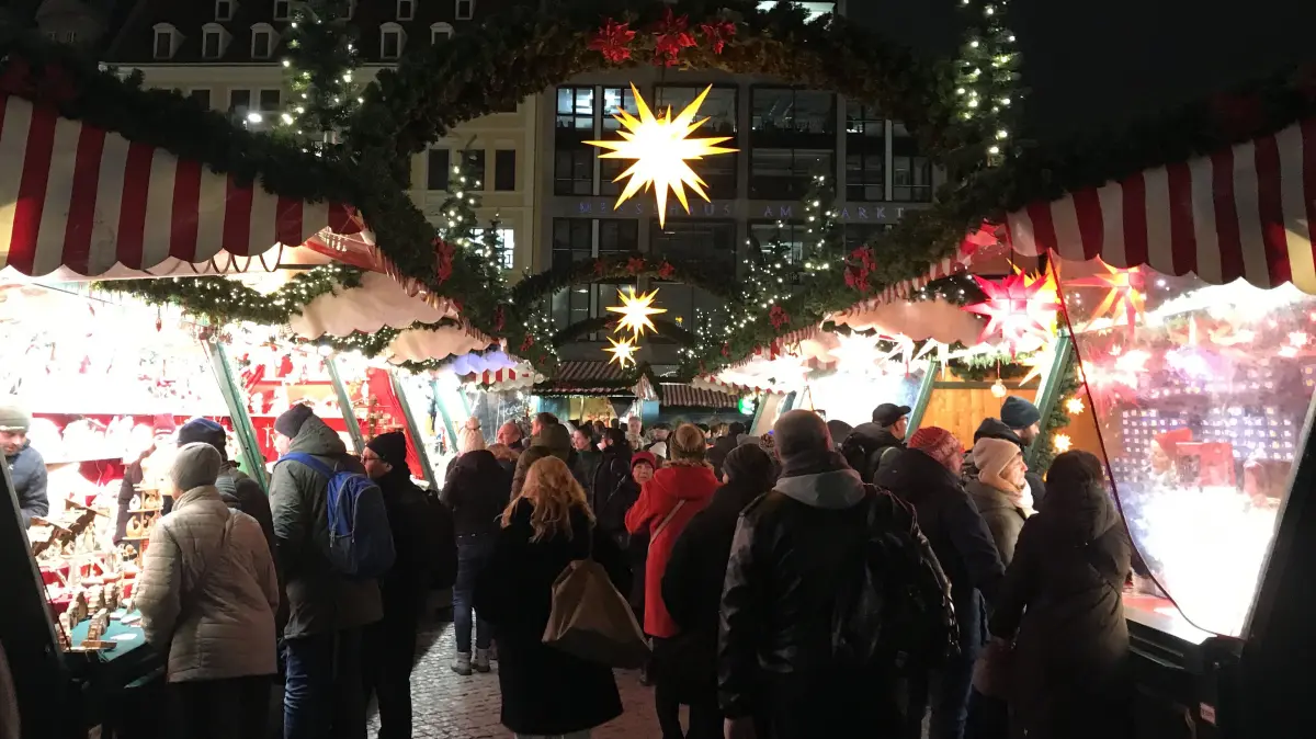 Leipzig. Leipziger Weihnachtsmarkt. Marktplatz. 12.12.2024 Foto: Frank Groneberg
