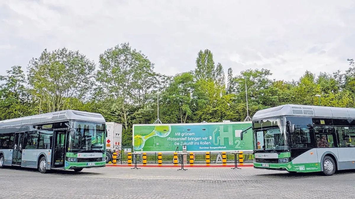 Wasserstoffbusse in Bernau: Leuchtturmprojekt im Barnim: Die Barnimer Busgesellschaft bringt sechs Wasserstoffbusse in Bernau auf die Strecken