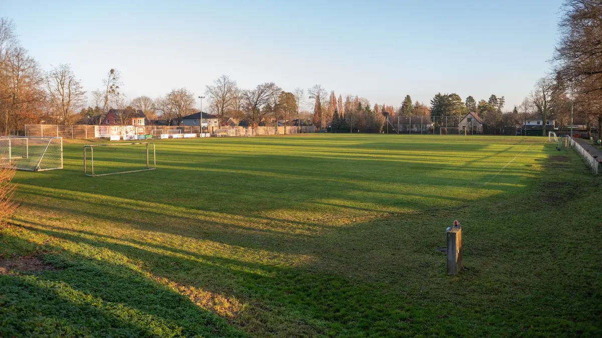 Blick auf den Jahnsportplatz in Neuenhagen bei Berlin